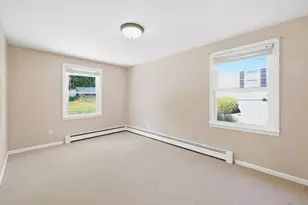 27 Aldea Ave, Dudley, MA 01571 - Photo 17