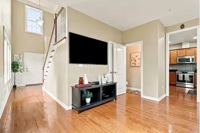 39 Frostpane Ln #39, Hopkinton, MA 01748 - Photo 5