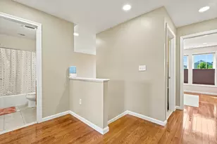 39 Frostpane Ln, Hopkinton, MA 01748 - Photo 19