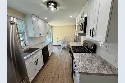 66 Greaney St, Springfield, MA 01104 - Photo 5