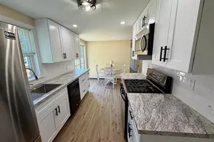 66 Greaney St, Springfield, MA 01104 - Photo 5