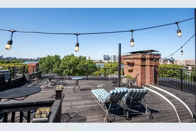 112 Pinckney St #46, Boston, MA 02114 - Photo 25