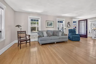 50 Franklin Ave, Swampscott, MA 01907 - Photo 17