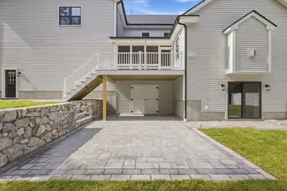 11 Lexington St, Burlington, MA 01803 - Photo 39