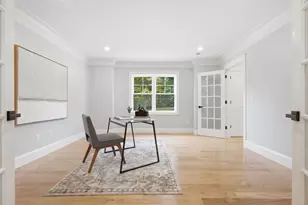 11 Lexington St, Burlington, MA 01803 - Photo 19