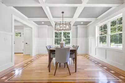 11 Lexington St, Burlington, MA 01803 - Photo 13