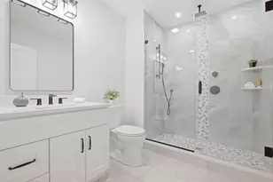 11 Lexington St, Burlington, MA 01803 - Photo 27