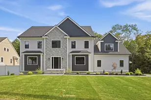 11 Lexington St, Burlington, MA 01803 - Photo 1