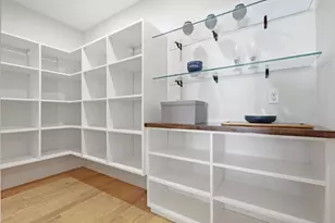 11 Lexington St, Burlington, MA 01803 - Photo 11