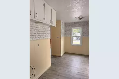 131 Anzio Rd, Athol, MA 01331 - Photo 3