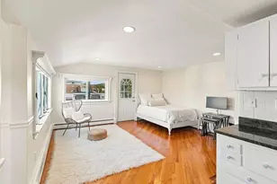 54 Lexington Ave, Gloucester, MA 01930 - Photo 3