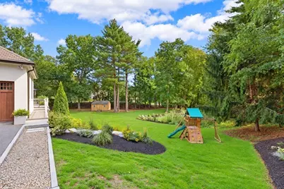 153 Essex St., Hamilton, MA 01982 - Photo 11