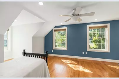 44 Warren St, Georgetown, MA 01833 - Photo 23