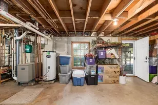 44 Warren St, Georgetown, MA 01833 - Photo 21