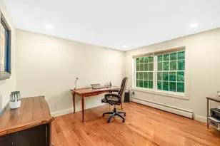 44 Warren St, Georgetown, MA 01833 - Photo 13