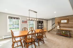 44 Warren St, Georgetown, MA 01833 - Photo 11