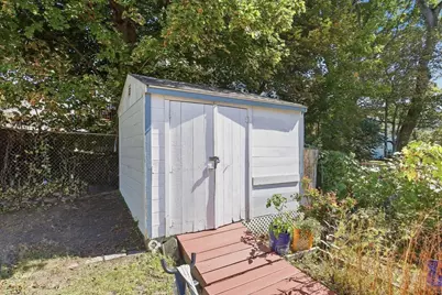 119 Beech St, Lowell, MA 01850 - Photo 23