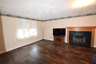 130 B Street, Dracut, MA 01826 - Photo 3