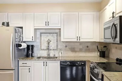 2001 Marina Dr #312, Quincy, MA 02171 - Photo 9