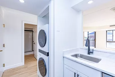 60 Rantoul St. #503N, Beverly, MA 01915 - Photo 9