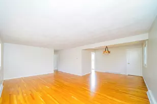 1274 Beacon, Newton, MA 02468 - Photo 7