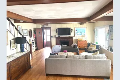 15 Beach Street Ct, Gloucester, MA 01930 - Photo 5
