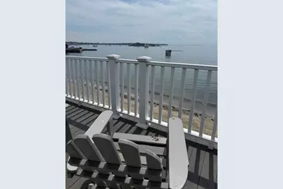 15 Beach Street Ct, Gloucester, MA 01930 - Photo 3