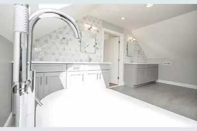 14 Seagull Rd #1, Quincy, MA 02169 - Photo 11