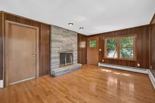 133 Cole St, Seekonk, MA 02771 - Photo 9