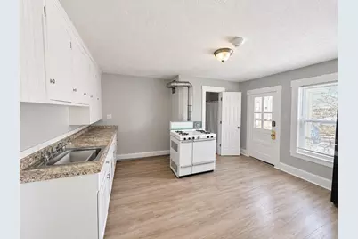 113 Spruce, Leominster, MA 01453 - Photo 17