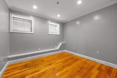 11 Wiget Street #1, Boston, MA 02113 - Photo 9