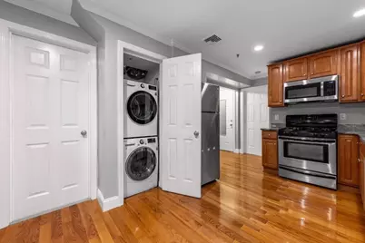11 Wiget Street #1, Boston, MA 02113 - Photo 5