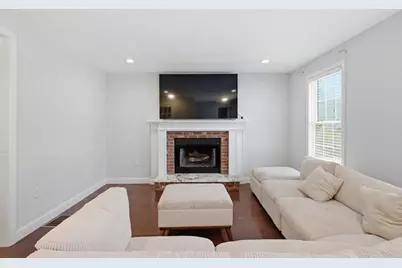 67 Hidden, Dracut, MA 01826 - Photo 5