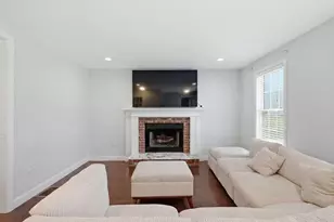 67 Hidden, Dracut, MA 01826 - Photo 5