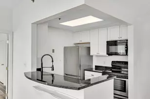 169 Monsignor Obrien Hwy, Cambridge, MA 02141 - Photo 11