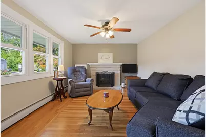 73 Hickory Rd., Attleboro, MA 02703 - Photo 5