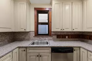 150 Falcon St, Boston, MA 02128 - Photo 11
