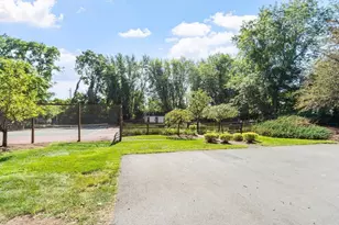 895 Wellman Ave, Chelmsford, MA 01863 - Photo 35
