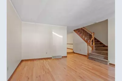 895 Wellman Avenue #895, Chelmsford, MA 01863 - Photo 3