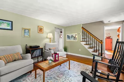 69 Hemlock St, Arlington, MA 02474 - Photo 9