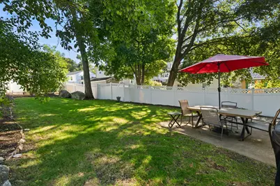 69 Hemlock St, Arlington, MA 02474 - Photo 21