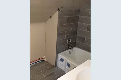 210 Albemarle St, Springfield, MA 01109 - Photo 19
