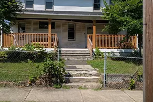 210 Albemarle St, Springfield, MA 01109 - Photo 1