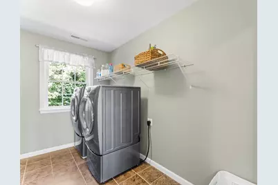 32 Howarth Dr, Upton, MA 01568 - Photo 23