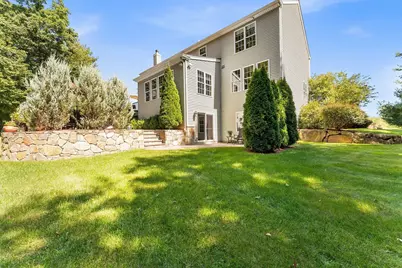 32 Howarth Dr, Upton, MA 01568 - Photo 37