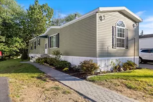 22 Willow Rd, Newton, NH 03858 - Photo 3
