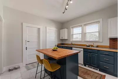 266 Fellsway West #3, Medford, MA 02155 - Photo 7
