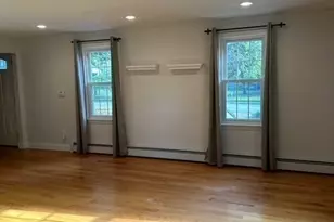 23 Kings Row Ln, Framingham, MA 01701 - Photo 5