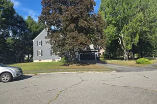 23 Kings Row Ln, Framingham, MA 01701 - Photo 5