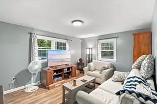 580 Crescent St, East Bridgewater, MA 02333 - Photo 7